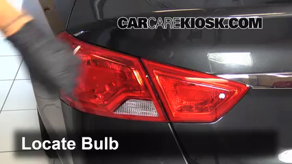 Tail Light Change 2014-2019 Chevrolet Impala - 2015 Chevrolet Impala LT